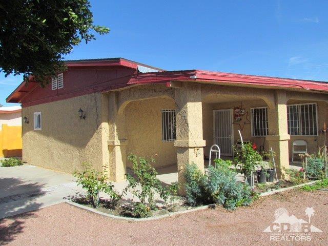 51882 Camino Corto