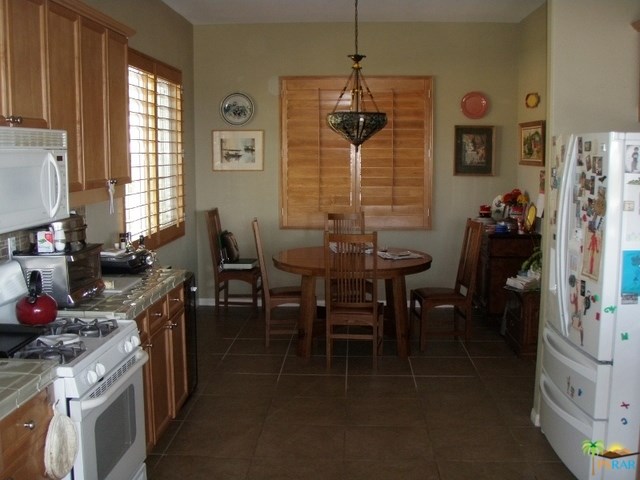 66026 Avenida Cadena
