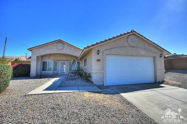 For Sale: 68056 Calle Azteca Desert Hot Springs, CA 92240