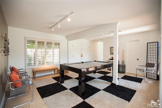For Sale: 48720 Santa Ursula St La Quinta, CA 92253
