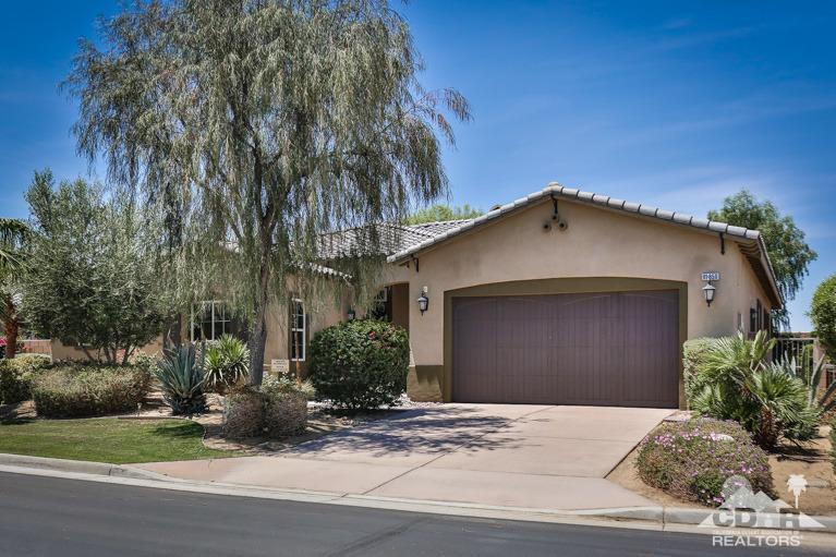 For Sale: 81850 Via San Clemente La Quinta, CA 92253