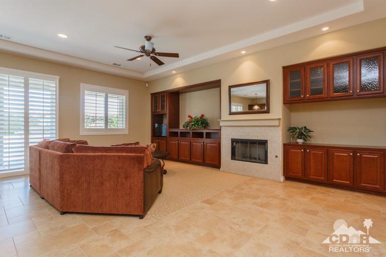 For Sale: 81850 Via San Clemente La Quinta, CA 92253