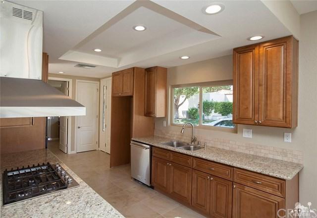 49910 Lago Dr