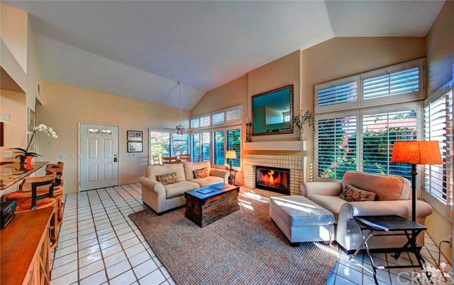 75245 Vista Corona
