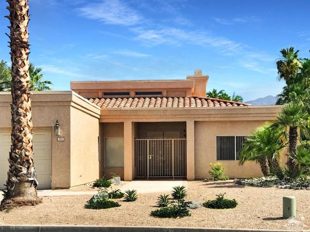 72523 El Paseo #909