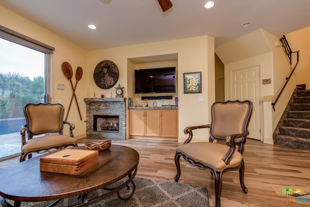 1393 Yermo Dr