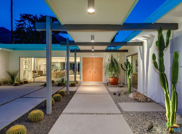2301 S Camino Real