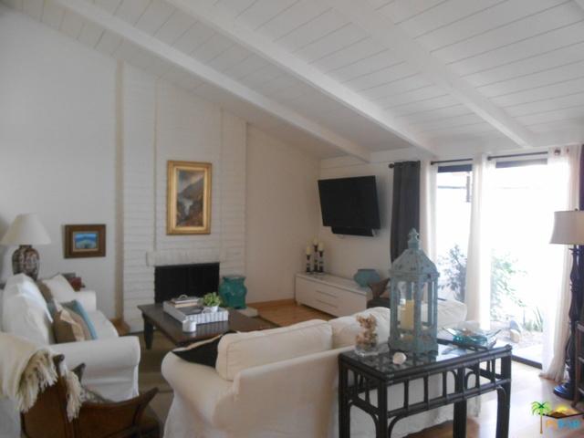 2545 W Miramonte Cir #C