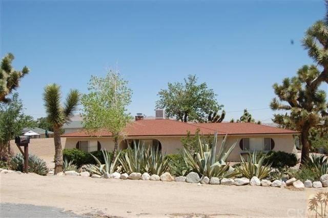 56734 Carlyle Dr