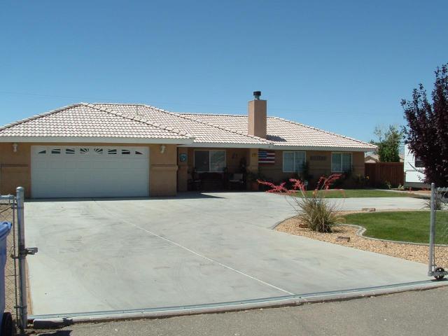 19326 Symeron Rd