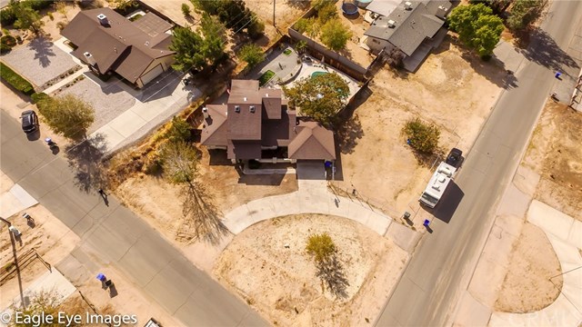 14204 Tehachapi Rd