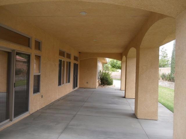 12915 Amador Cir