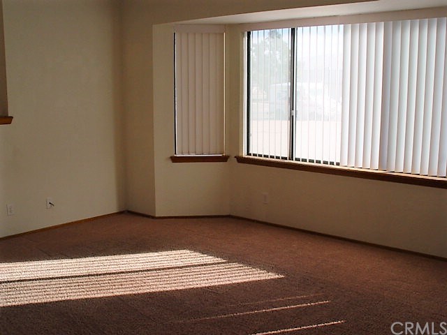 21460 Klamath Rd