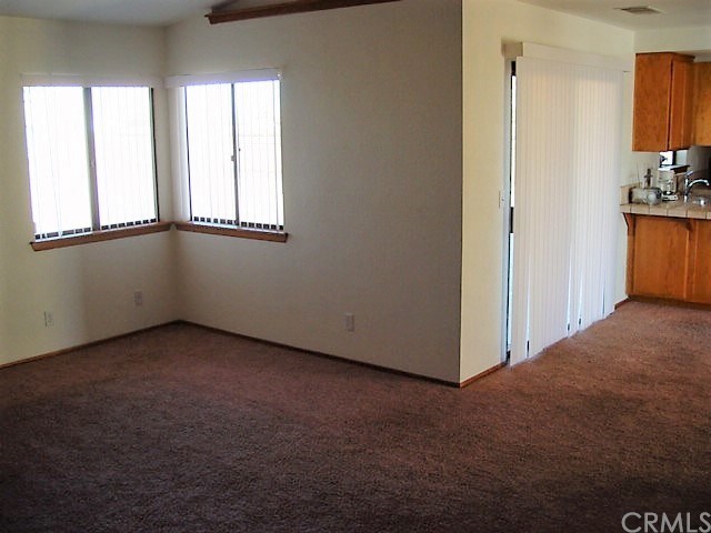 21460 Klamath Rd