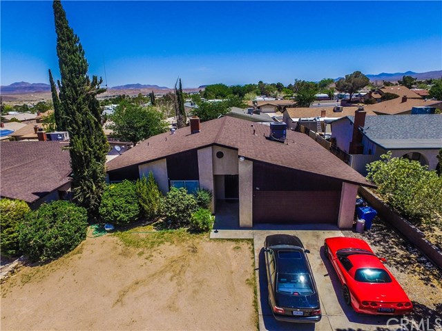 916 E Virginia Way