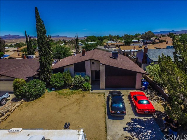 916 E Virginia Way