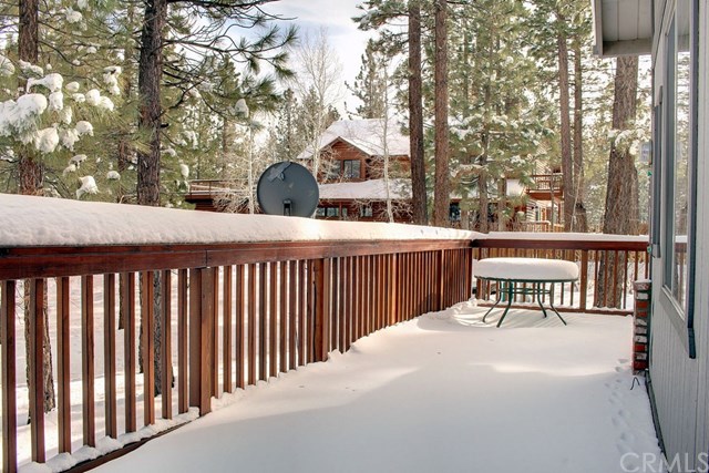 1047 Rocky Mountain Rd