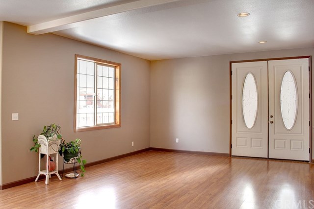 1047 Rocky Mountain Rd