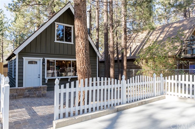 44416 Valleyview Ln