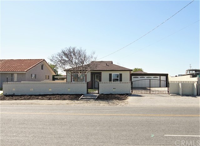 9015 Catawba Ave