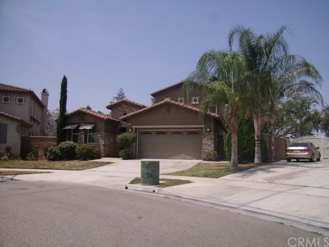 For Sale: 16933 Hackberry Ln Fontana, CA 92337