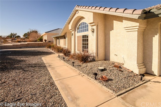 27230 Strawberry Ln