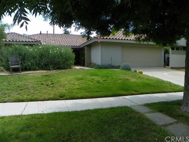 102 E Crescent Ave