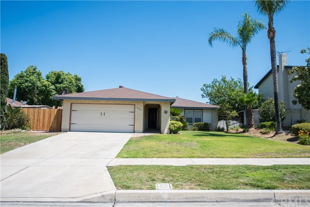 1329 Campus Ave