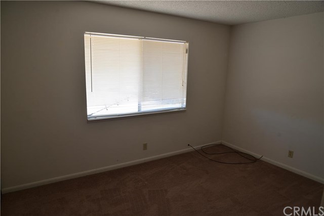 For Sale: 14043 Montecito Dr Victorville, CA 92395