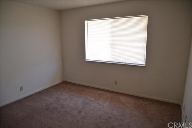 For Sale: 14043 Montecito Dr Victorville, CA 92395