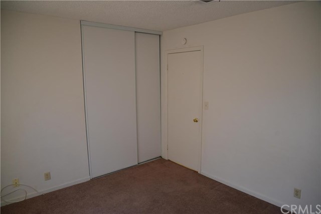 For Sale: 14043 Montecito Dr Victorville, CA 92395
