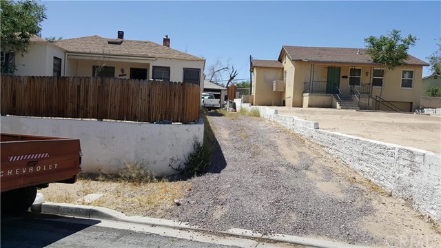 16745 Tracy St
