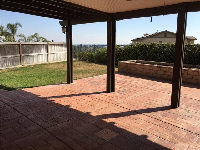 For Sale: 33965 Oro Fino Ct Yucaipa, CA 92399
