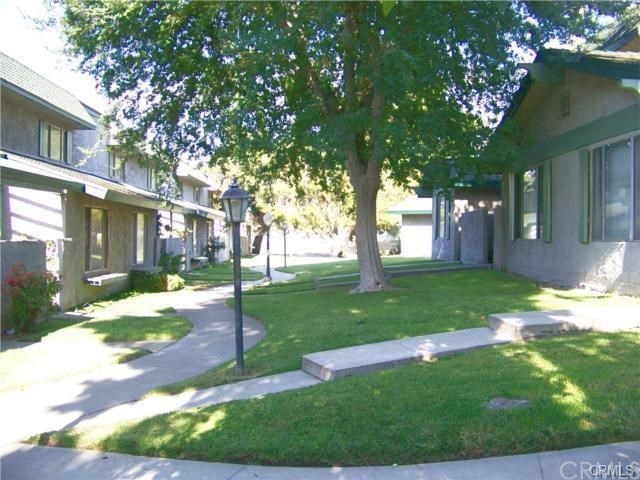 24924 Huston Dr