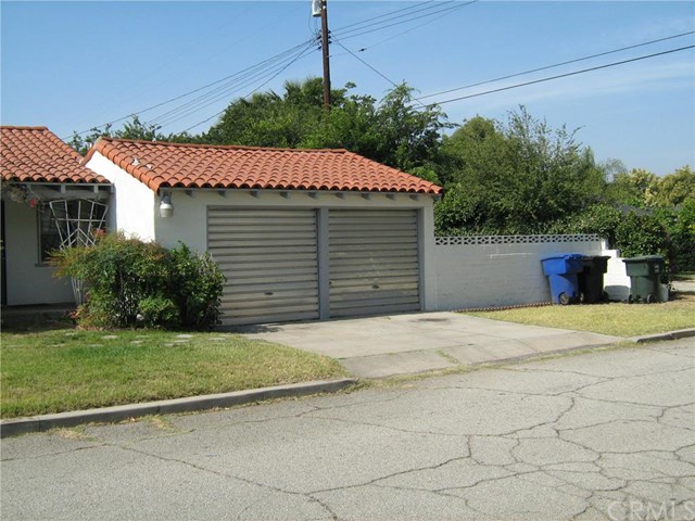 For Sale: 3096 N Mountain View Ave San Bernardino, CA 92405