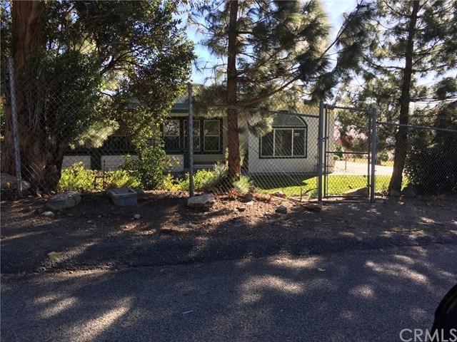 1053 Deercrest Dr