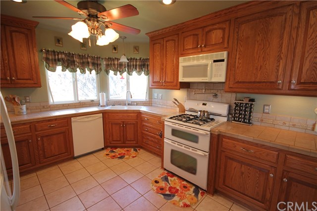 4062 Acre Ln