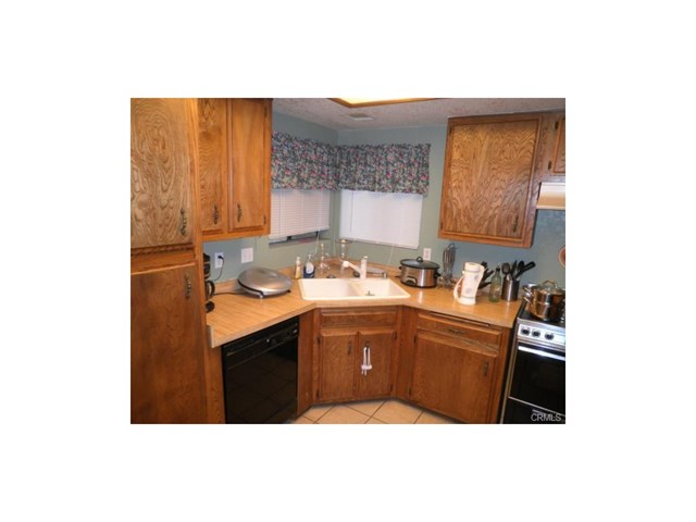 2795 W Meyers Rd