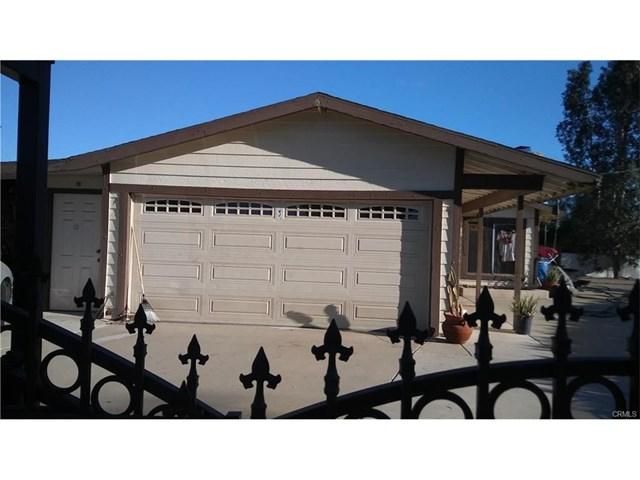 2422 W Rialto Ave