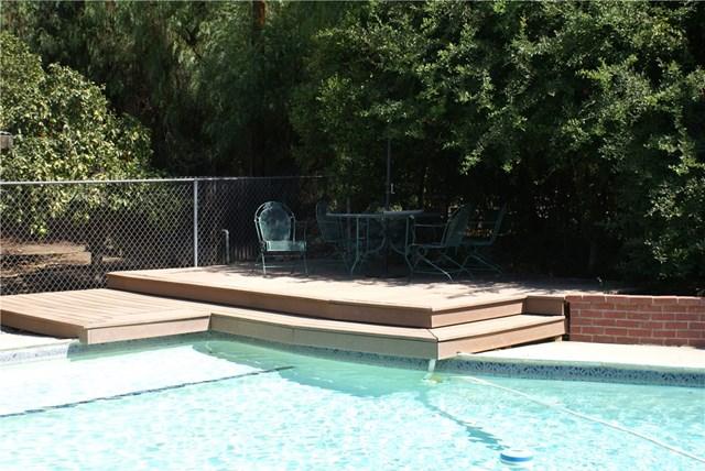 2882 Roncador Pl