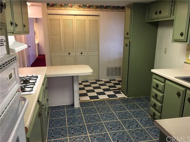 19039 Clover Ct