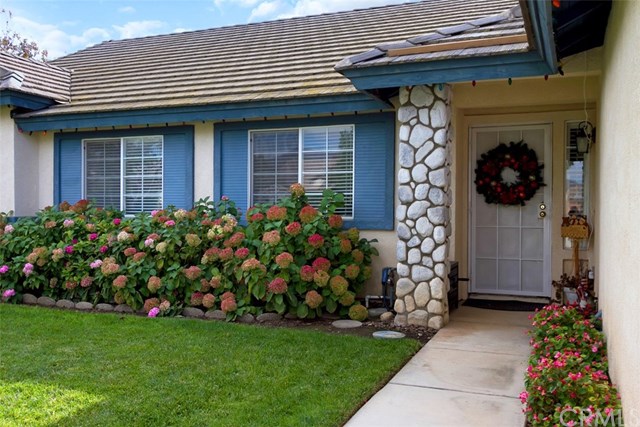 8131 Laurel Park Cir