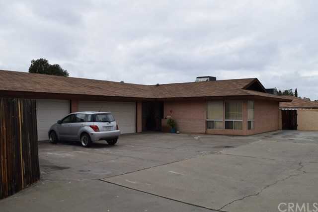 786 W Whittier Ave