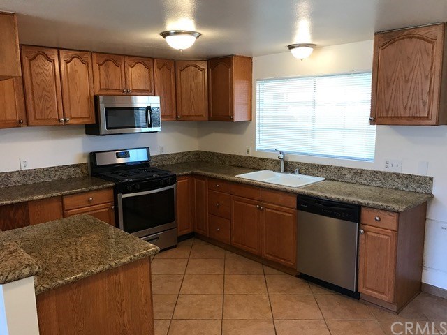 2909 Mockingbird Ln