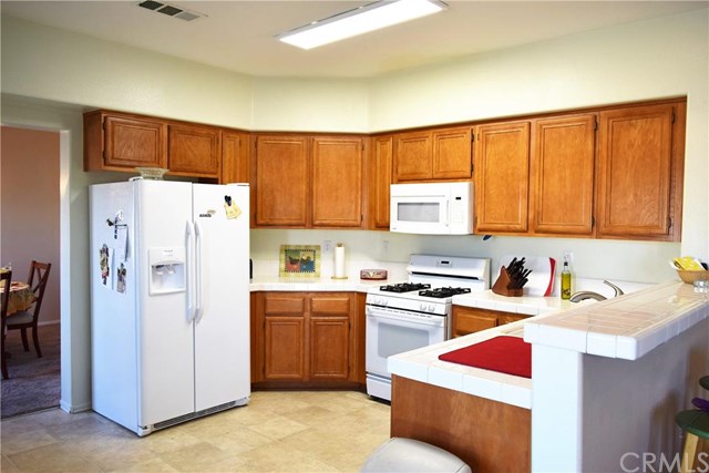 For Sale: 5590 Earthstone Ln Hemet, CA 92545
