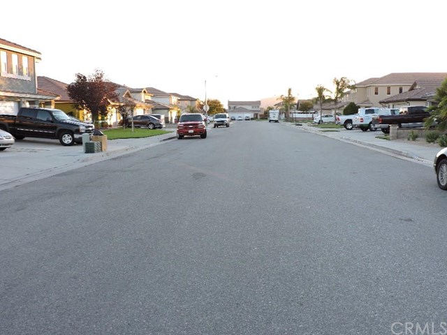 4355 Hollyvale Ln