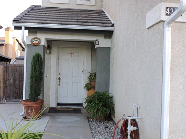 4355 Hollyvale Ln