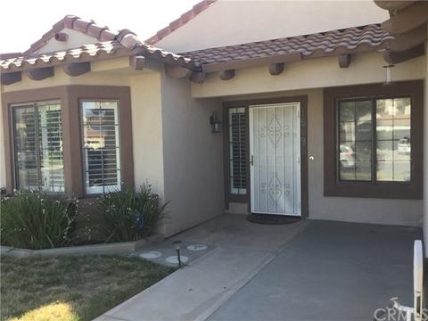 15595 Gorrion Ct