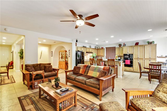 For Sale: 27713 Auburn Ln Moreno Valley, CA 92555