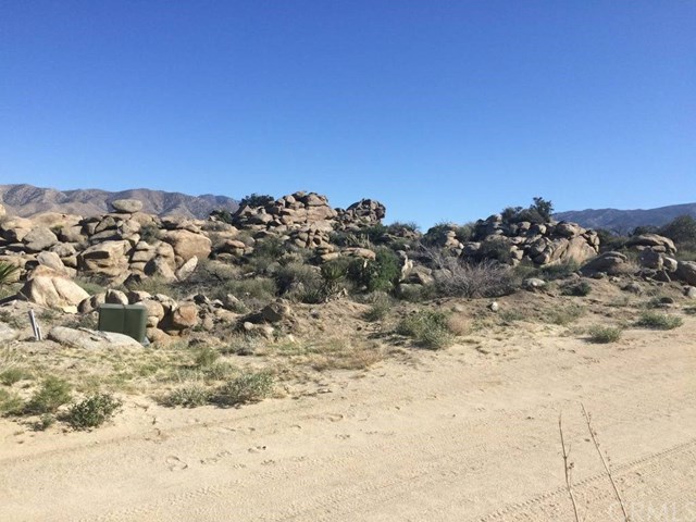59512 Avenida La Cumbre